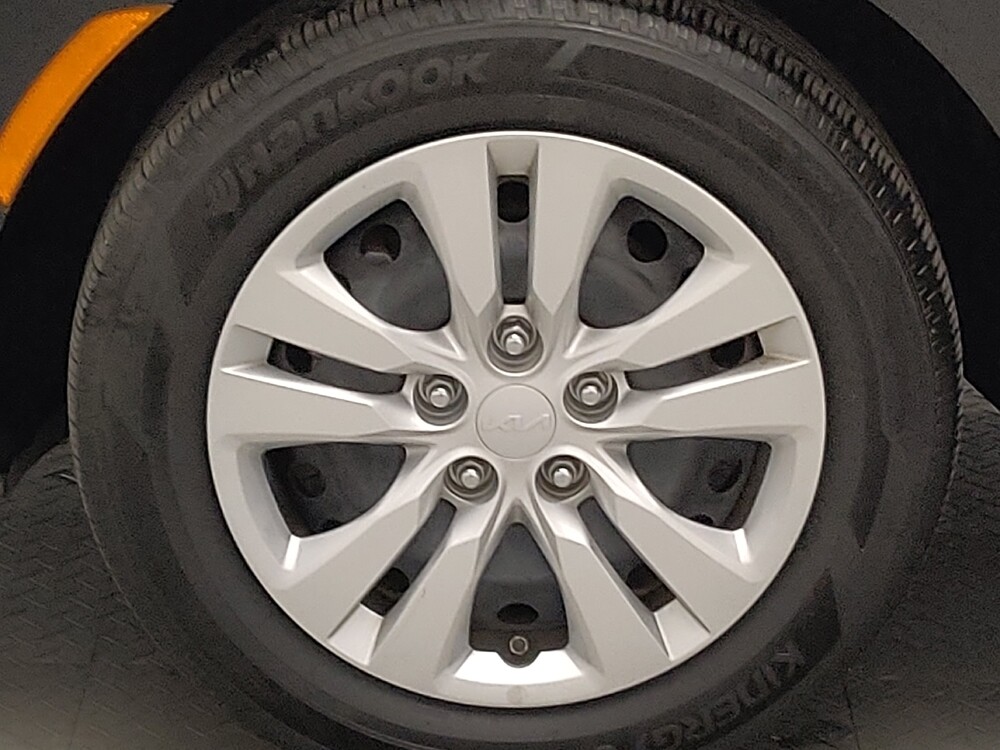 2023 Kia Soul in Fort Worth, TX 76116 - 18119885 31