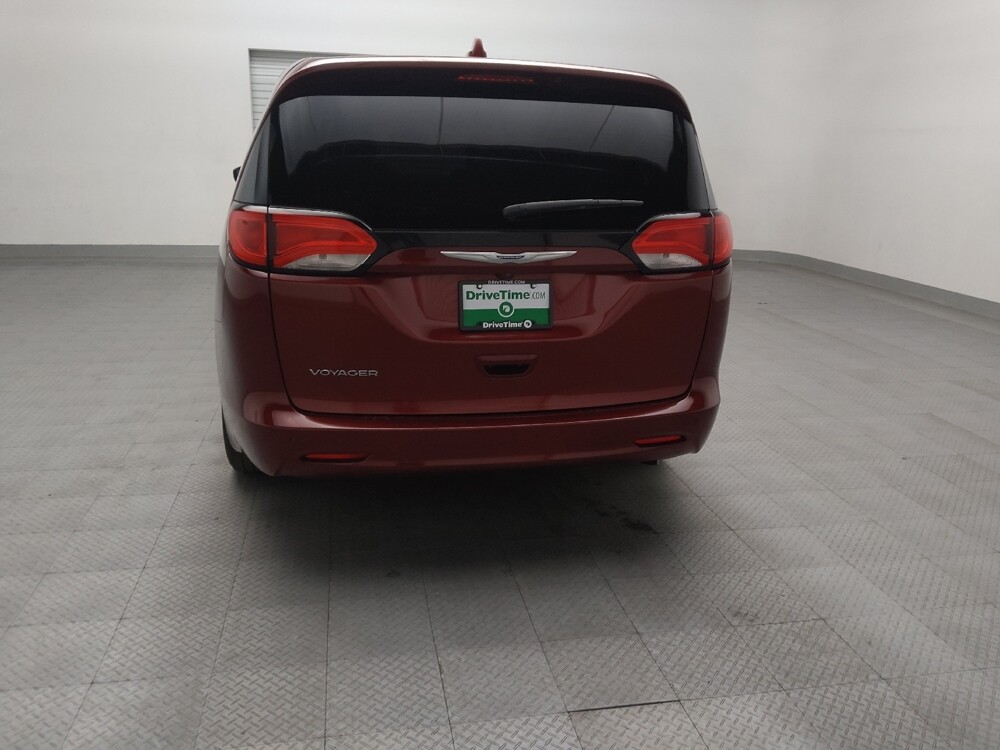 2020 Chrysler Voyager in Fort Worth, TX 76116 - 18119886 6