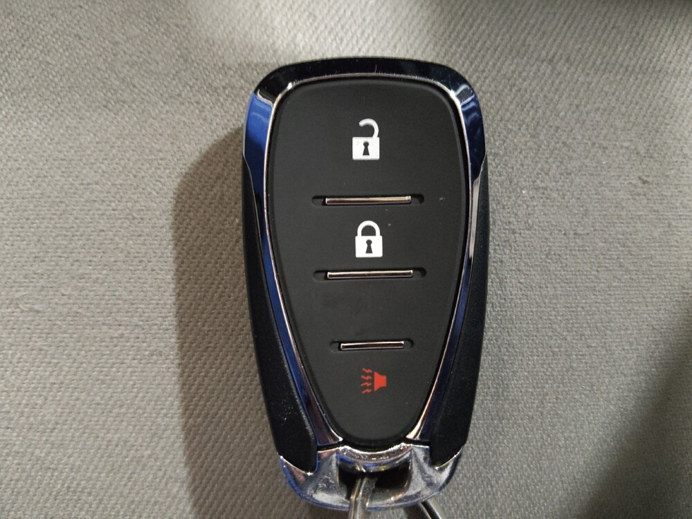 2018 Chevrolet Equinox in Lewisville, TX 75067 - 18119887 32