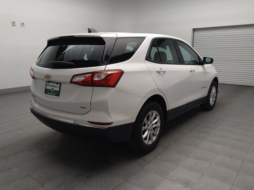 2018 Chevrolet Equinox in Lewisville, TX 75067 - 18119887 9