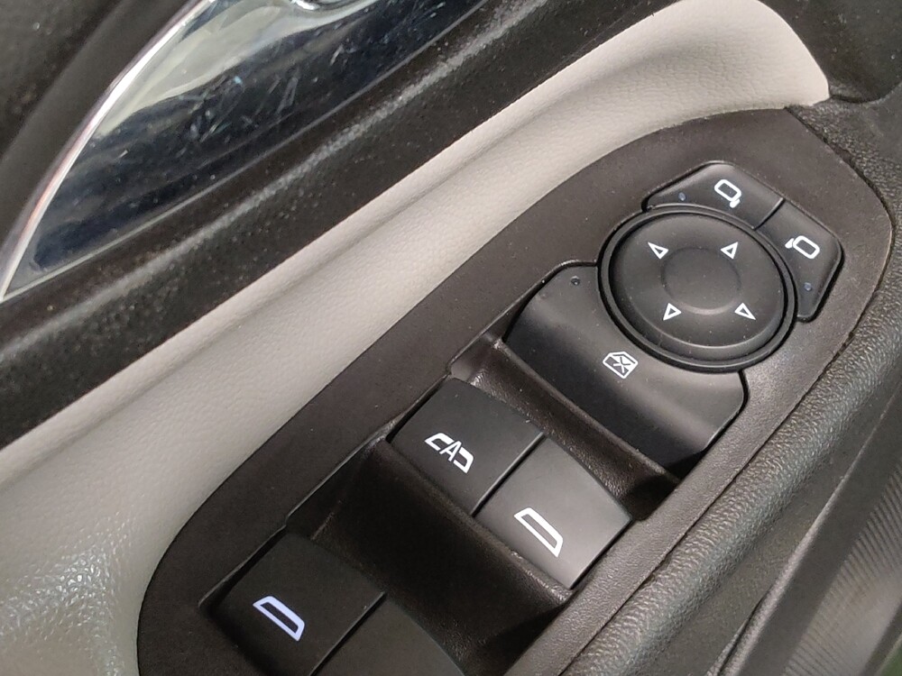 2018 Chevrolet Equinox in Lewisville, TX 75067 - 18119887 27