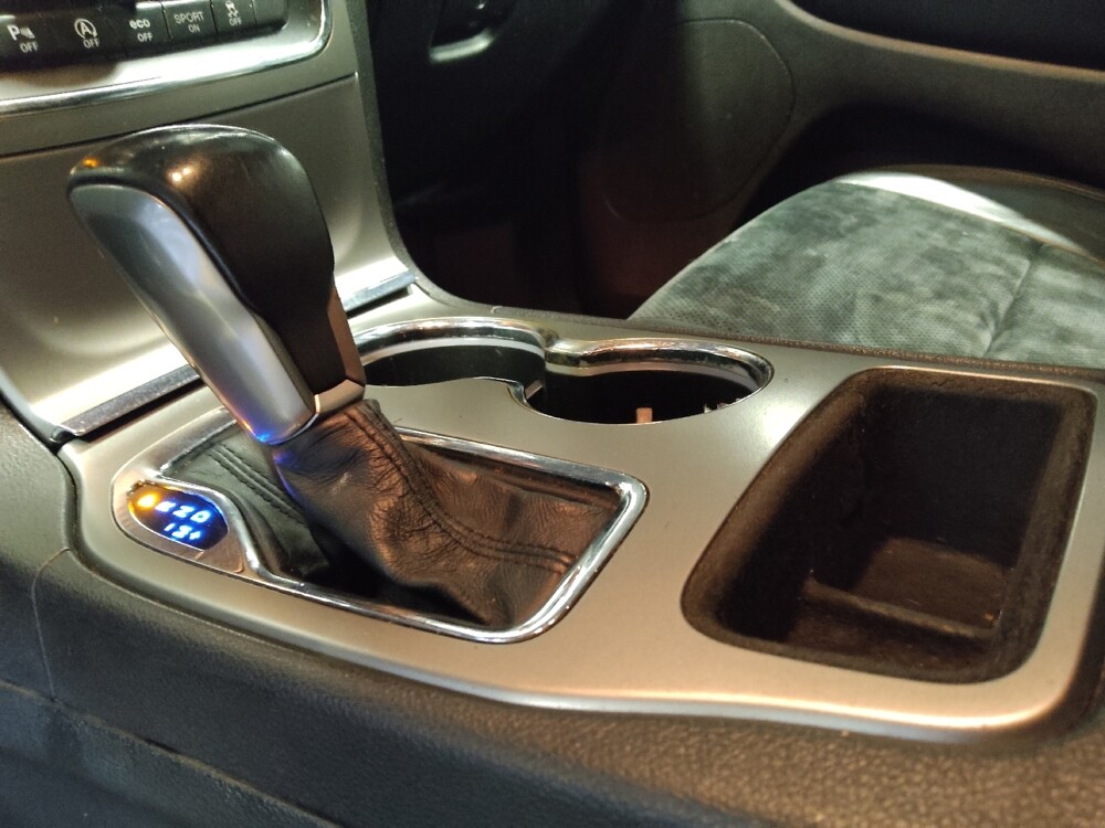 2018 Jeep Grand Cherokee in Phoenix, AZ 85022 - 18119895 26