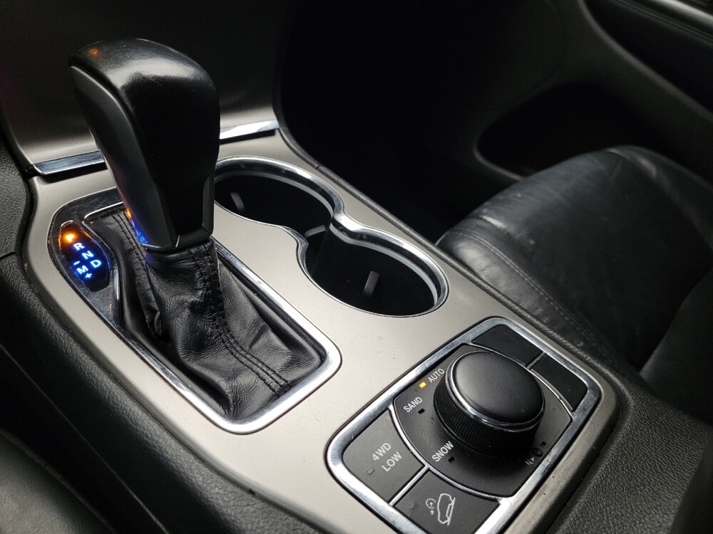 2021 Jeep Grand Cherokee in Glendale, AZ 85301 - 18119896 26