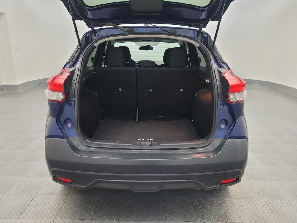 2019 Nissan Kicks in Glendale, AZ 85301 - 18119898 29