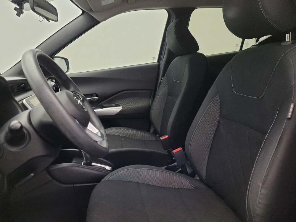 2019 Nissan Kicks in Glendale, AZ 85301 - 18119898 17