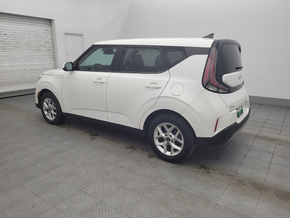 2024 Kia Soul in Macon, GA 31210 - 18119900 3
