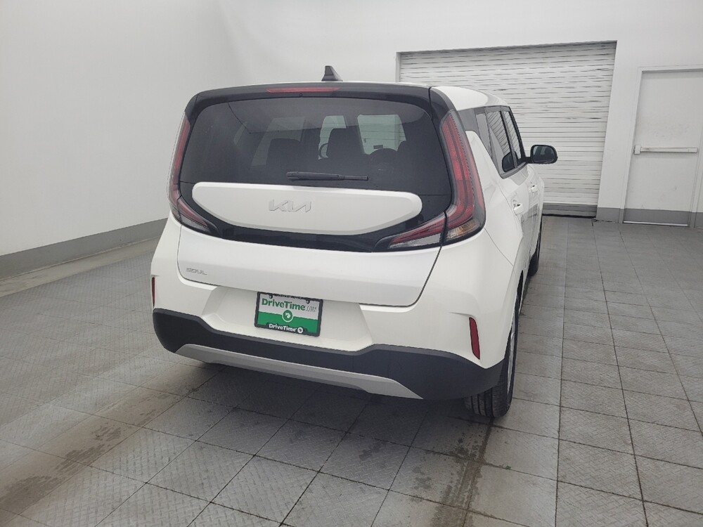 2024 Kia Soul in Macon, GA 31210 - 18119900 7