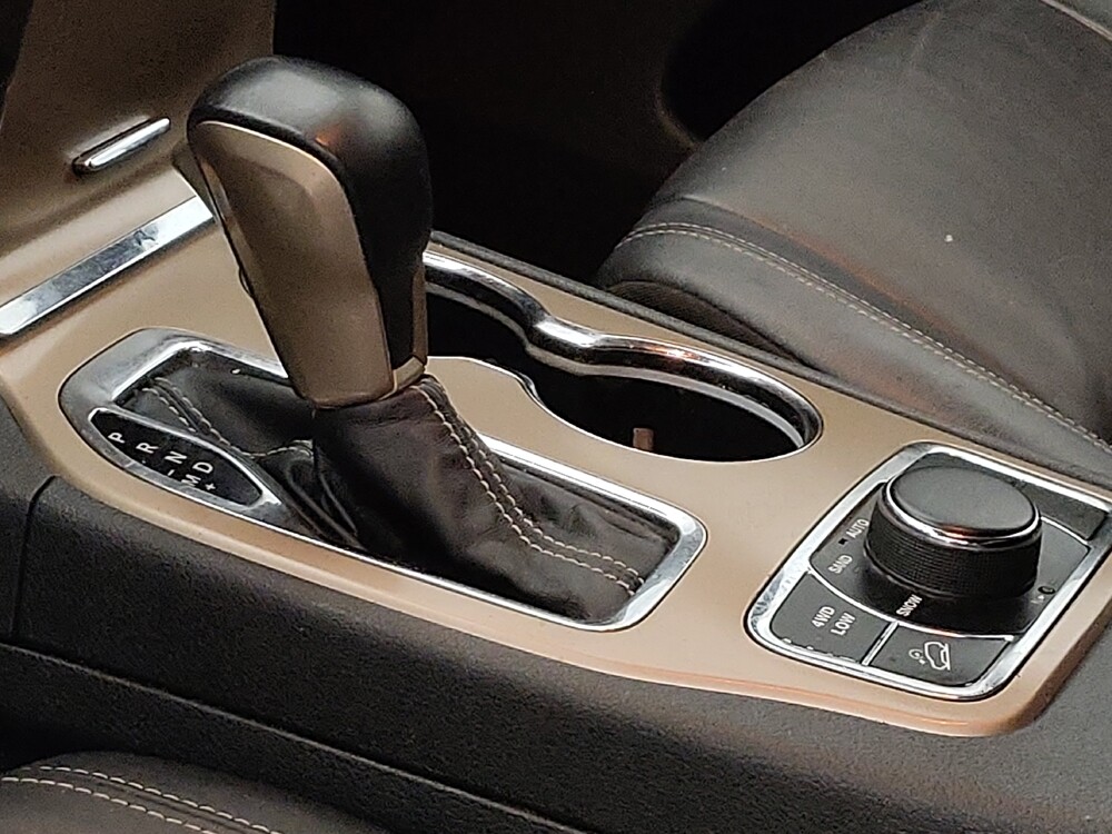 2017 Jeep Grand Cherokee in Tampa, FL 33612 - 18119903 26