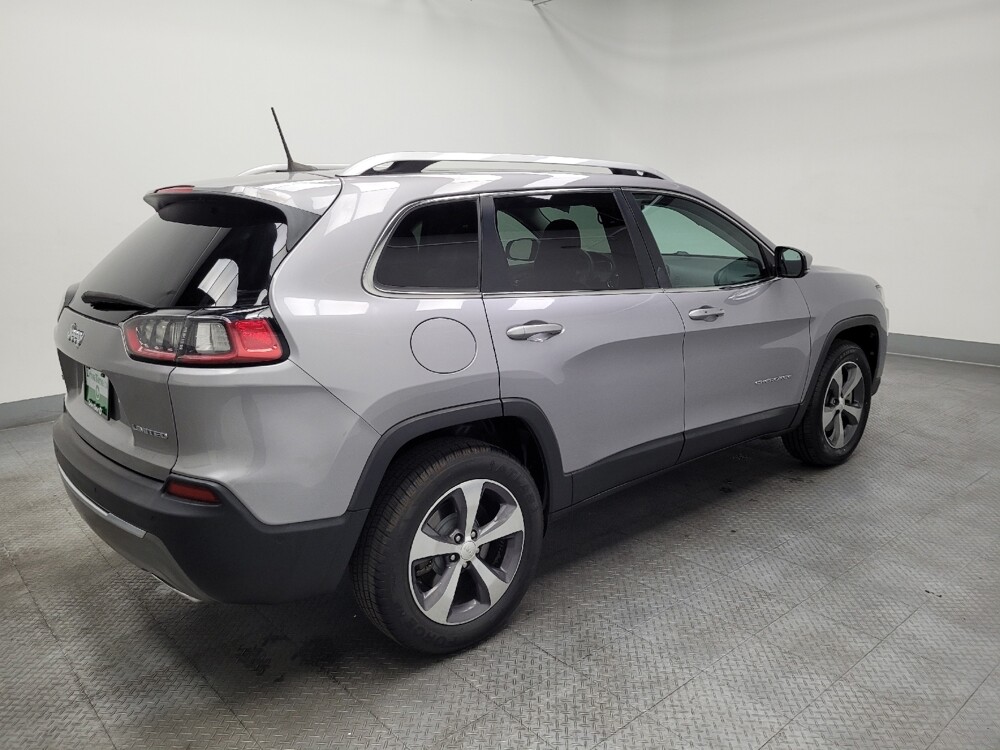 2019 Jeep Cherokee in Las Vegas, NV 89104 - 18119907 10