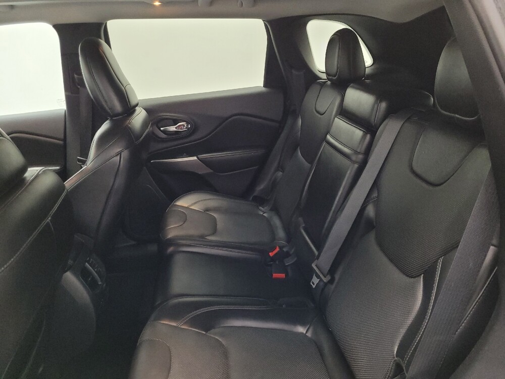 2019 Jeep Cherokee in Las Vegas, NV 89104 - 18119907 18