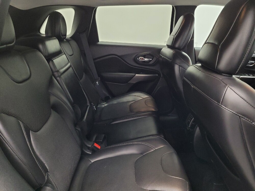 2019 Jeep Cherokee in Las Vegas, NV 89104 - 18119907 19