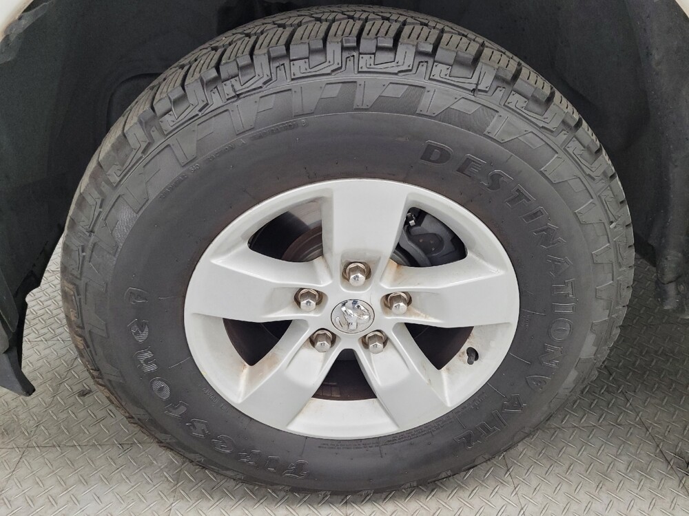 2019 RAM 1500 in Las Vegas, NV 89104 - 18119910 31