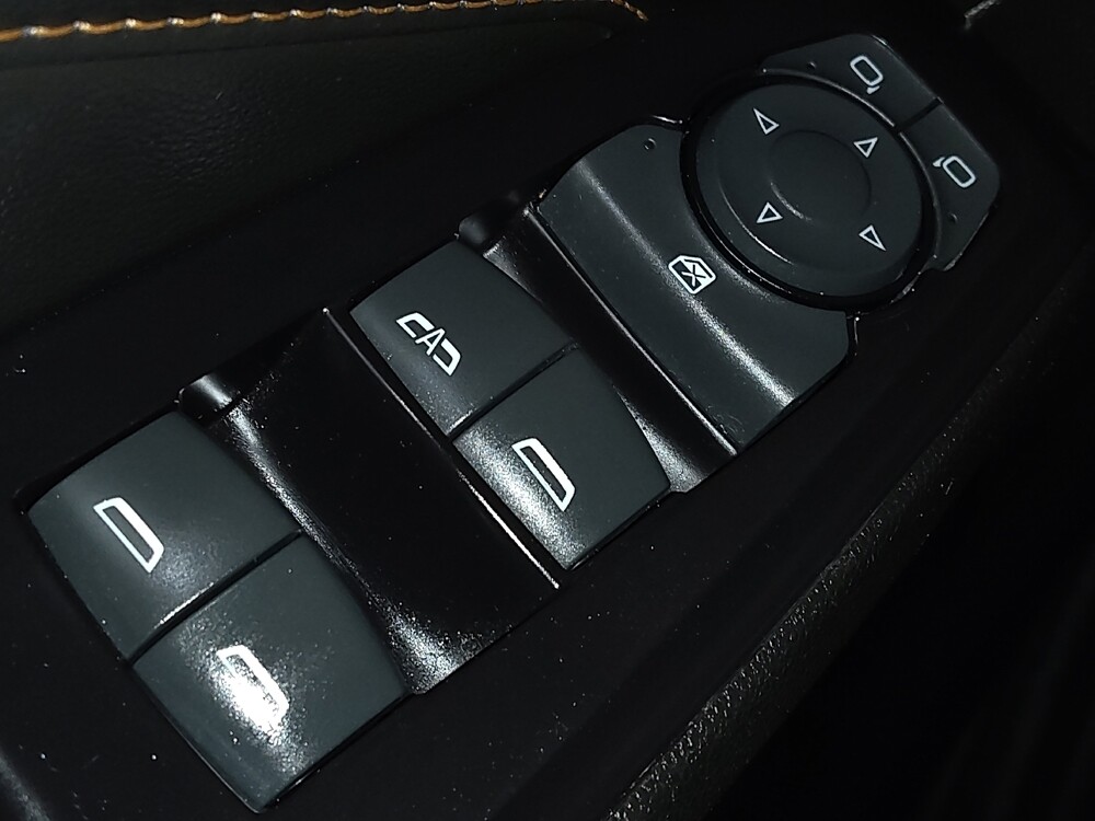 2019 Chevrolet Traverse in Savannah, GA 31419 - 18119919 27