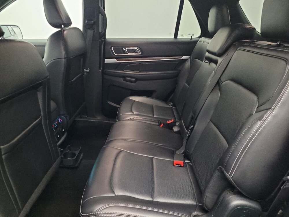 2019 Ford Explorer in Lauderdale Lakes, FL 33313 - 18119928 18