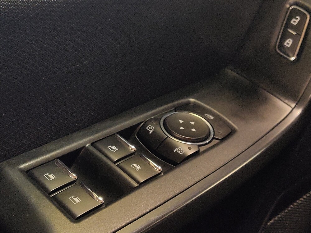 2022 Ford F150 in Orlando, FL 32808 - 18119929 27