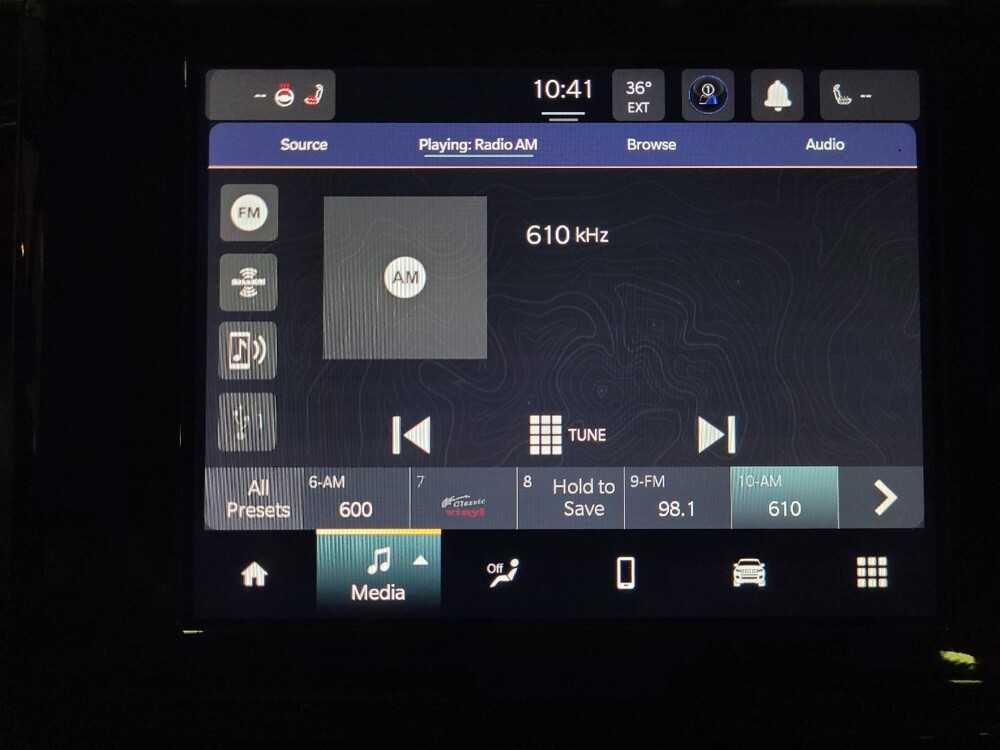 2023 Jeep Grand Cherokee in Pittsburgh, PA 15237 - 18119932 25