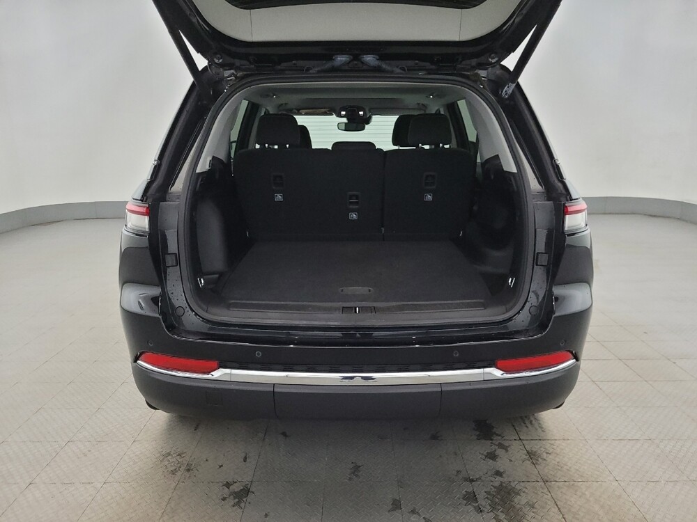 2023 Jeep Grand Cherokee in Pittsburgh, PA 15237 - 18119932 29