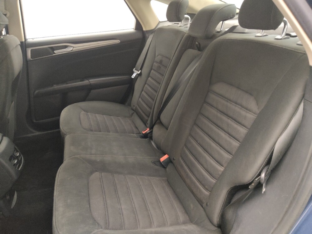 2018 Ford Fusion in Columbia, SC 29210 - 18119933 18