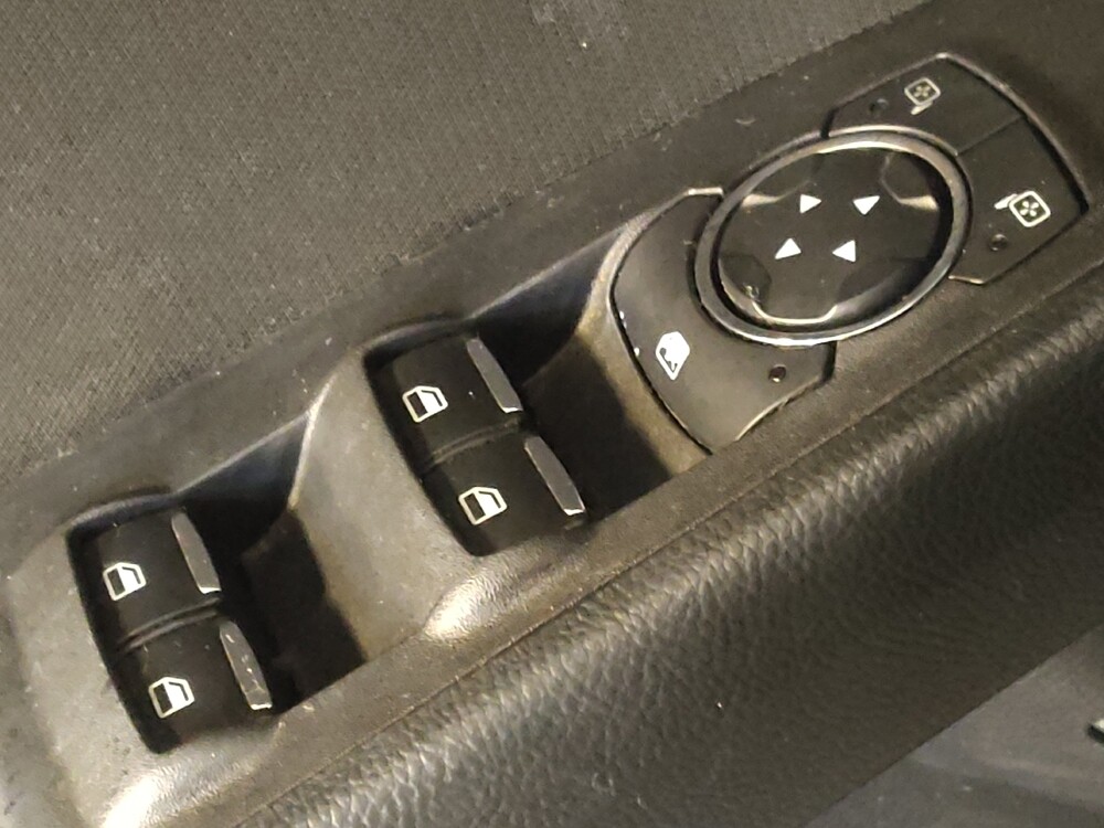 2018 Ford Fusion in Columbia, SC 29210 - 18119933 27