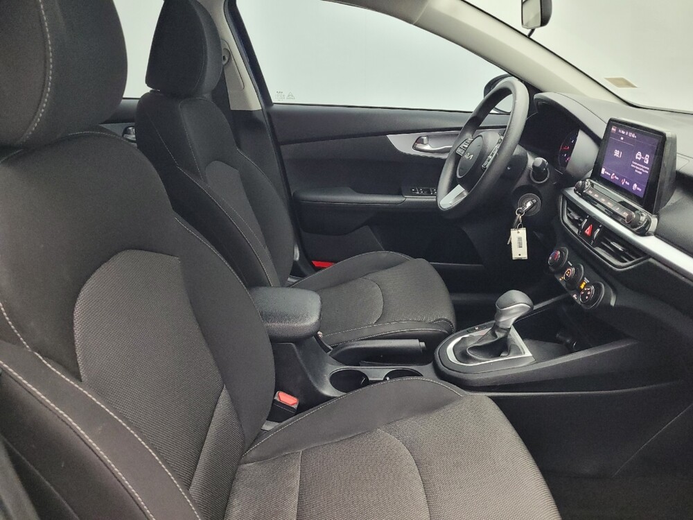 2024 Kia Forte in Charleston, SC 29414 - 18119936 21