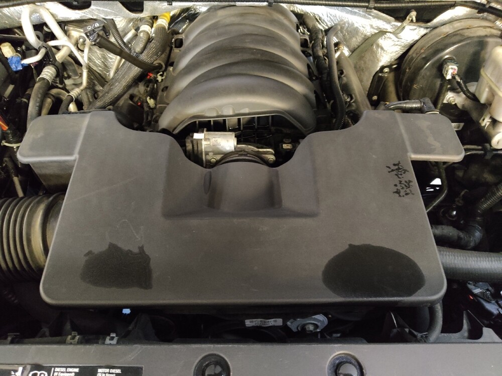 2018 Chevrolet Tahoe in Charleston, SC 29414 - 18119943 30