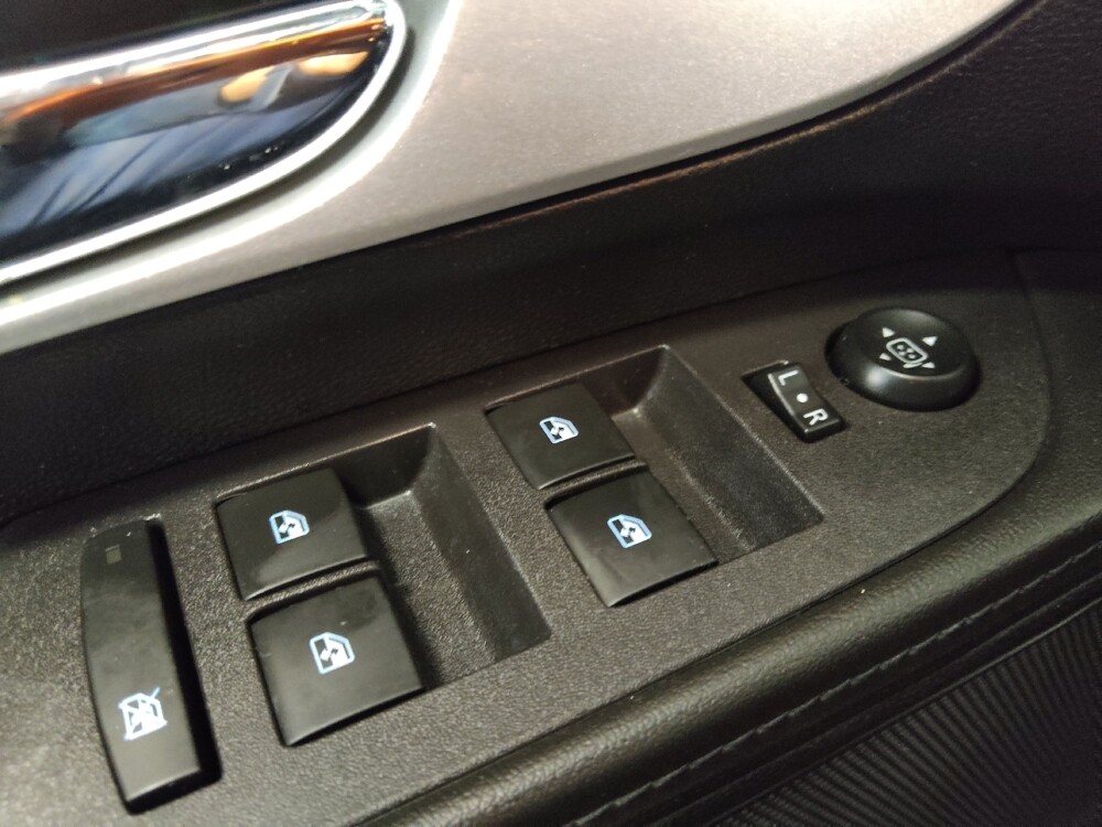 2015 Chevrolet Equinox in Charleston, SC 29414 - 18119945 27