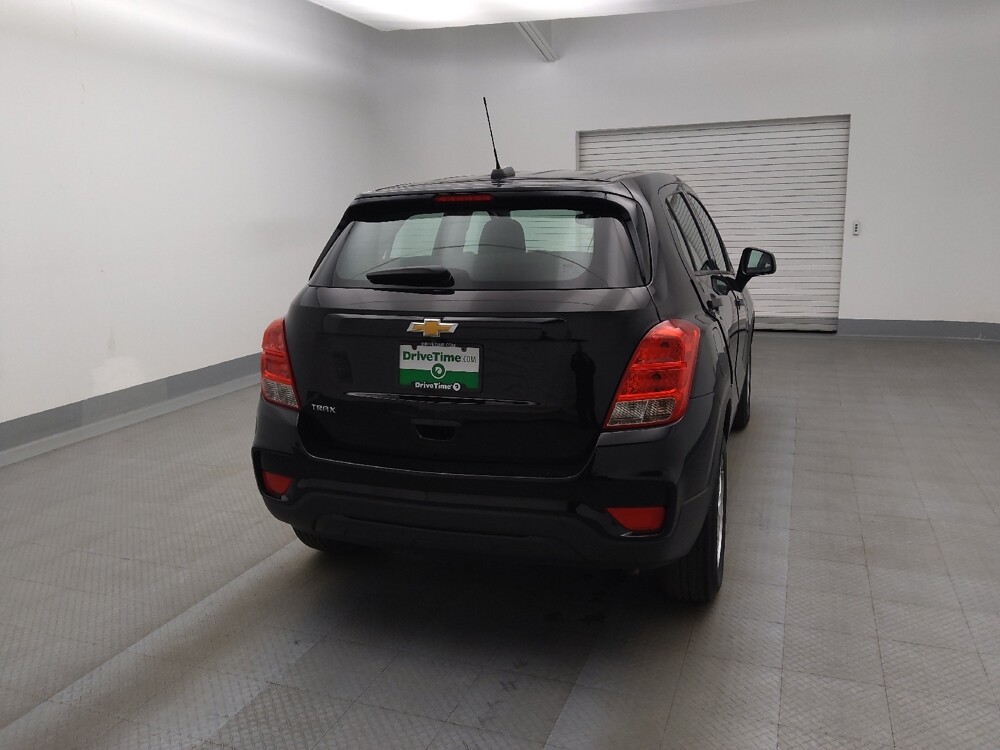 2020 Chevrolet Trax in Lakewood, CO 80215 - 18119948 7