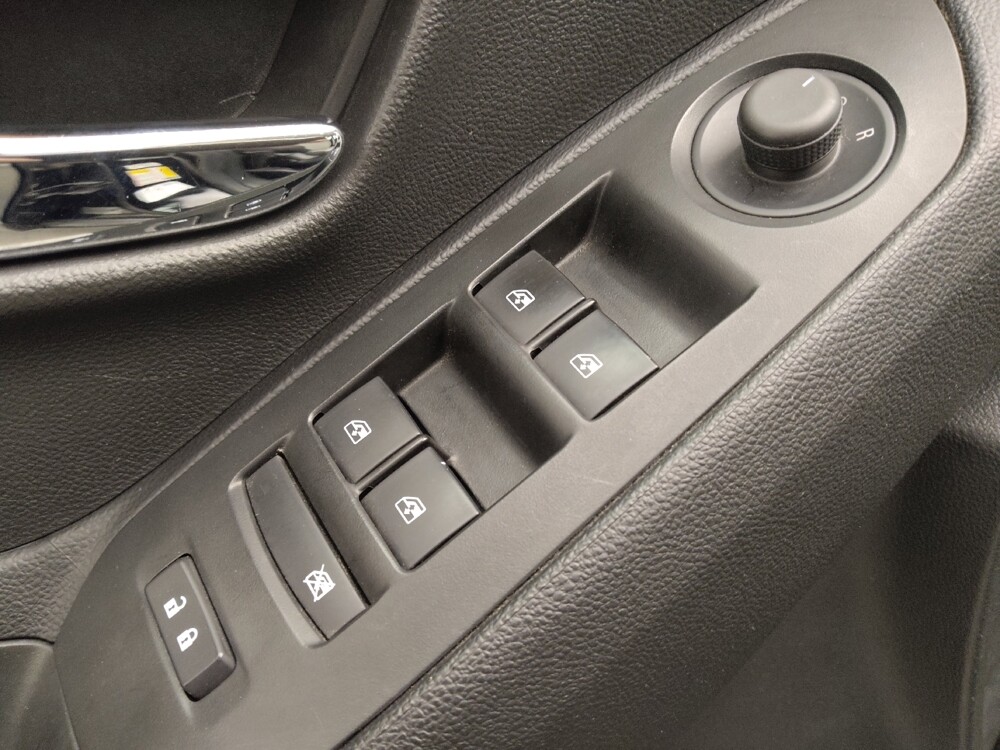 2020 Chevrolet Trax in Lakewood, CO 80215 - 18119948 27