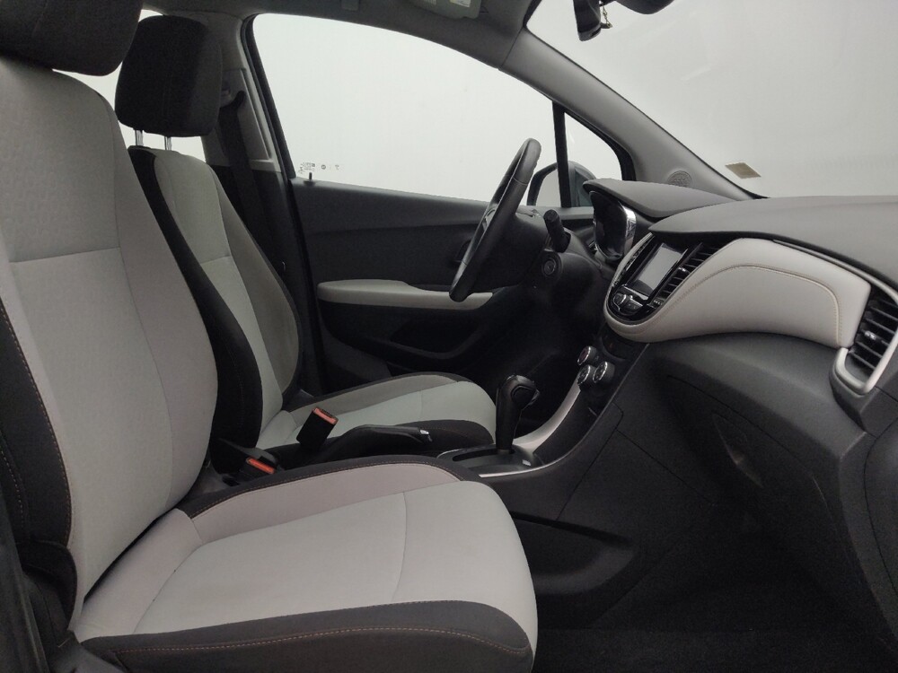 2020 Chevrolet Trax in Lakewood, CO 80215 - 18119948 21