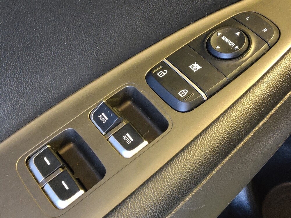 2019 Kia Optima in Metairie, LA 70006 - 18119966 27