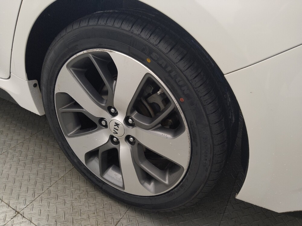 2019 Kia Optima in Metairie, LA 70006 - 18119966 31