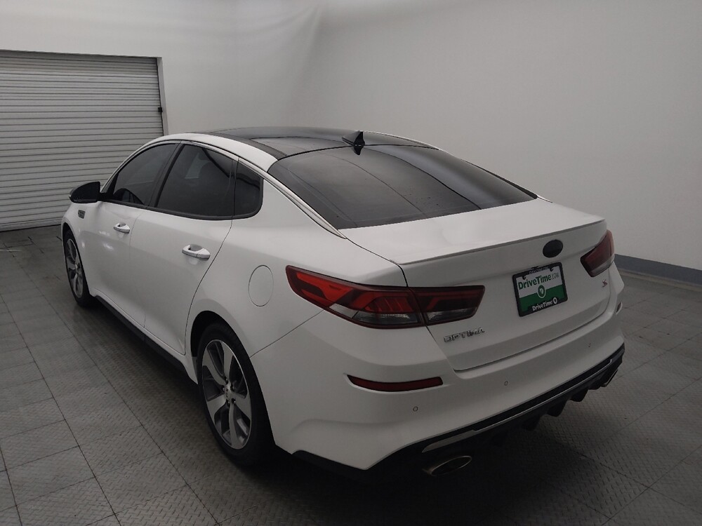 2019 Kia Optima in Metairie, LA 70006 - 18119966 5