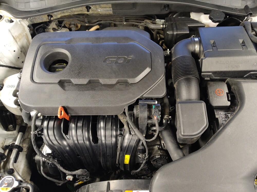 2019 Kia Optima in Metairie, LA 70006 - 18119966 30