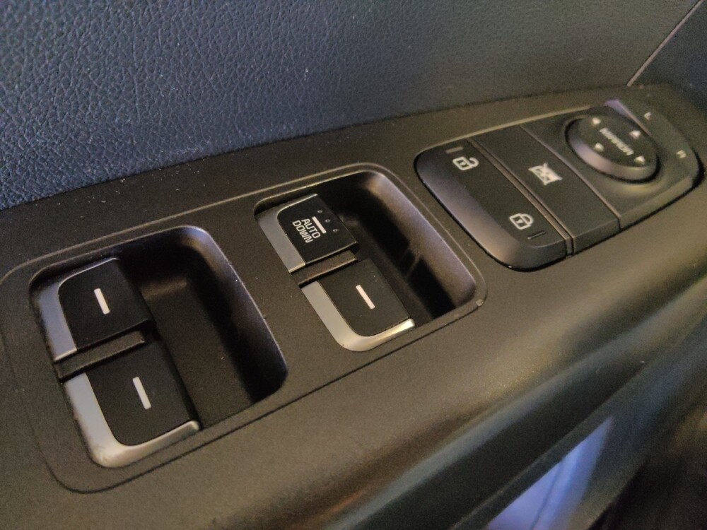 2020 Kia Sportage in Tyler, TX 75701 - 18119971 27