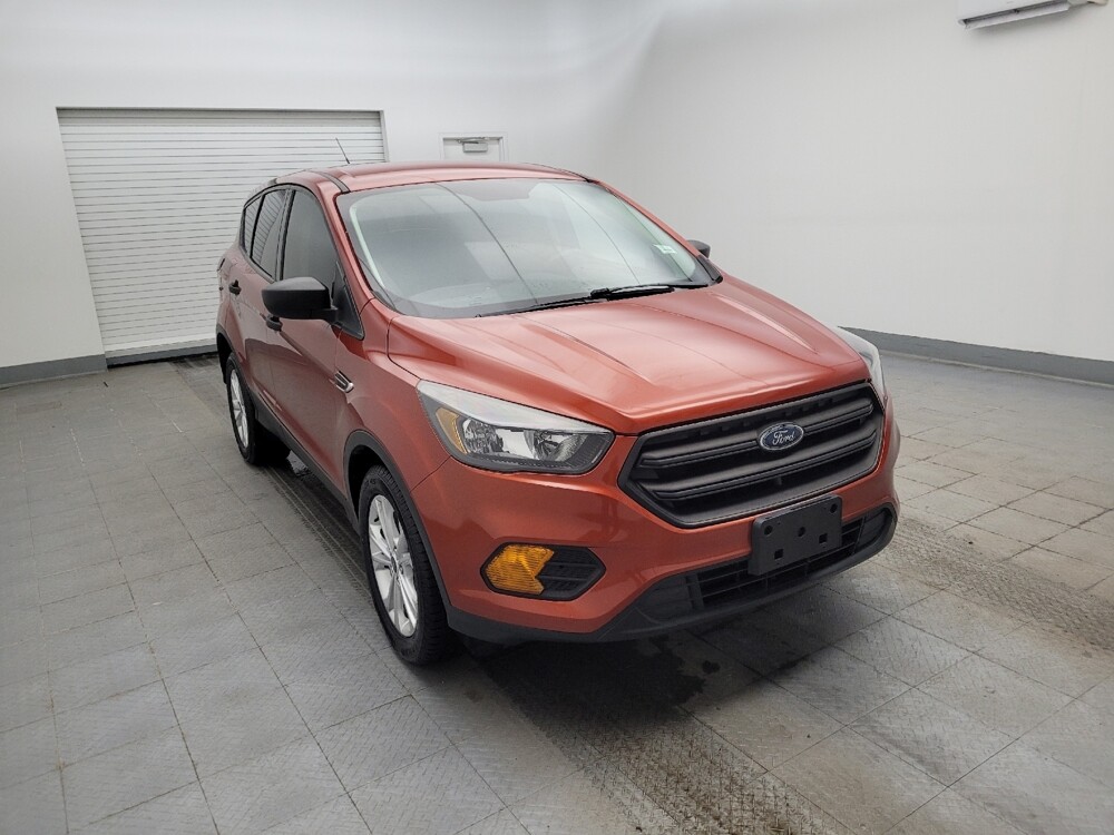 2019 Ford Escape in Maple Heights, OH 44137 - 18119978 13