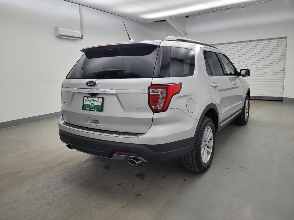 2018 Ford Explorer in Cincinnati, OH 45255 - 18119982 9