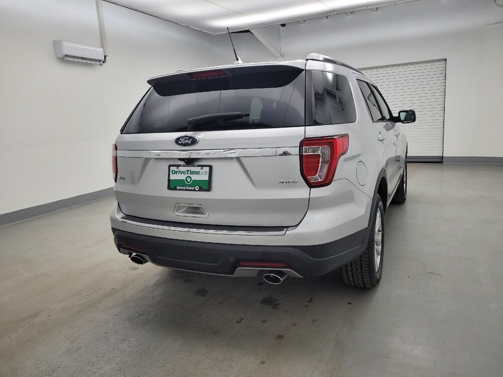 2018 Ford Explorer in Cincinnati, OH 45255 - 18119982 7
