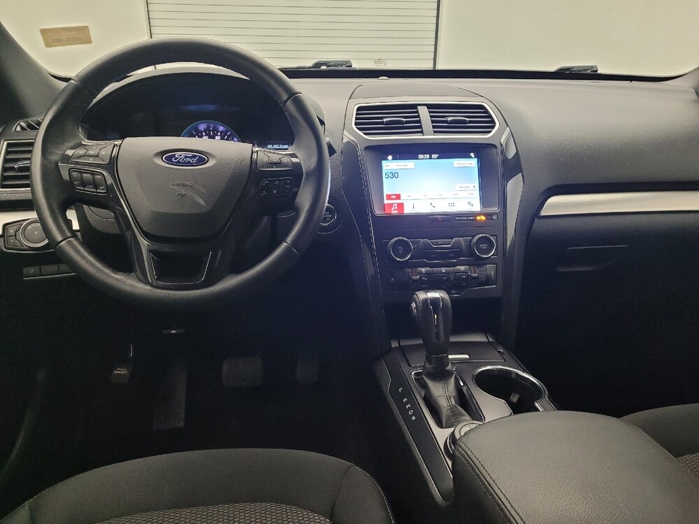 2018 Ford Explorer in Cincinnati, OH 45255 - 18119982 22