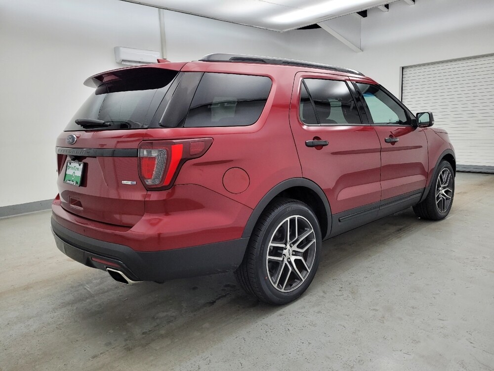 2016 Ford Explorer in Miamisburg, OH 45342 - 18119983 10