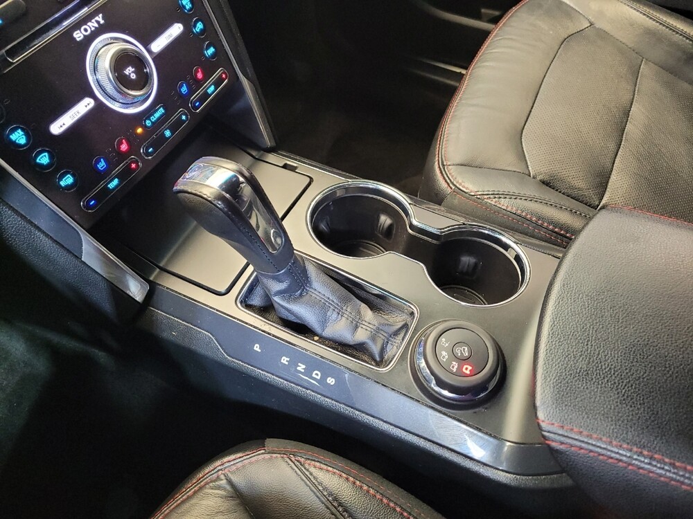 2016 Ford Explorer in Miamisburg, OH 45342 - 18119983 26