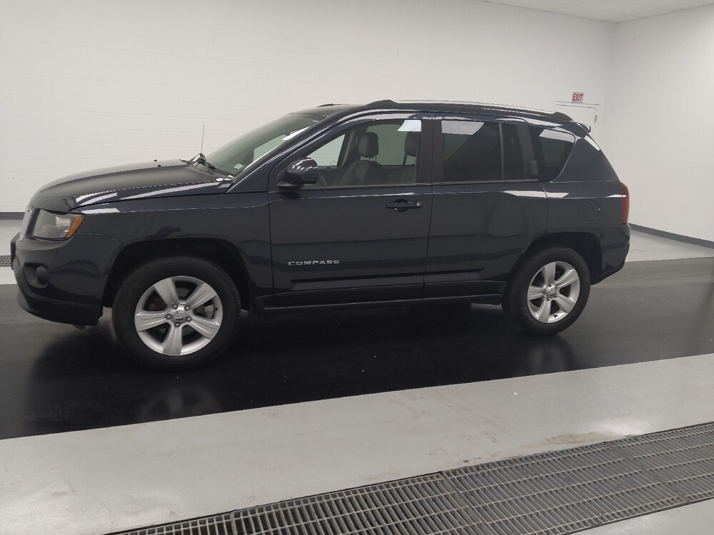 2015 Jeep Compass in St. Louis, MO 63136 - 18119985 2