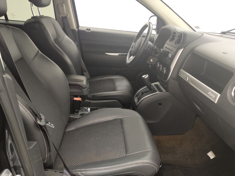 2015 Jeep Compass in St. Louis, MO 63136 - 18119985 21
