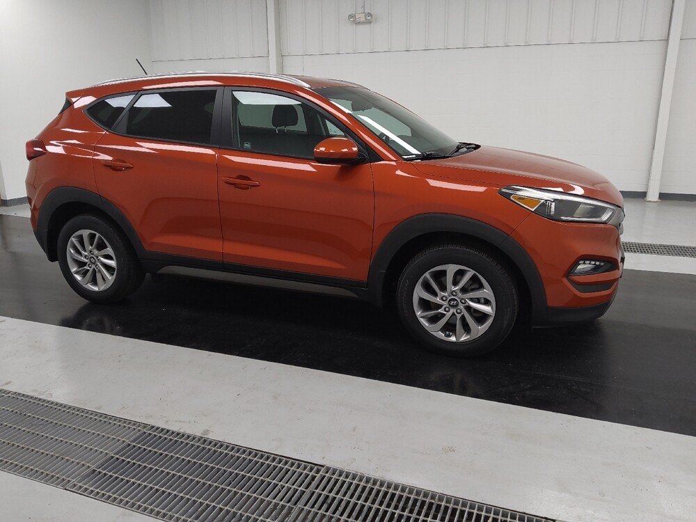 2016 Hyundai Tucson in St. Louis, MO 63136 - 18119987 11
