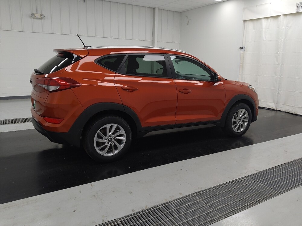 2016 Hyundai Tucson in St. Louis, MO 63136 - 18119987 10
