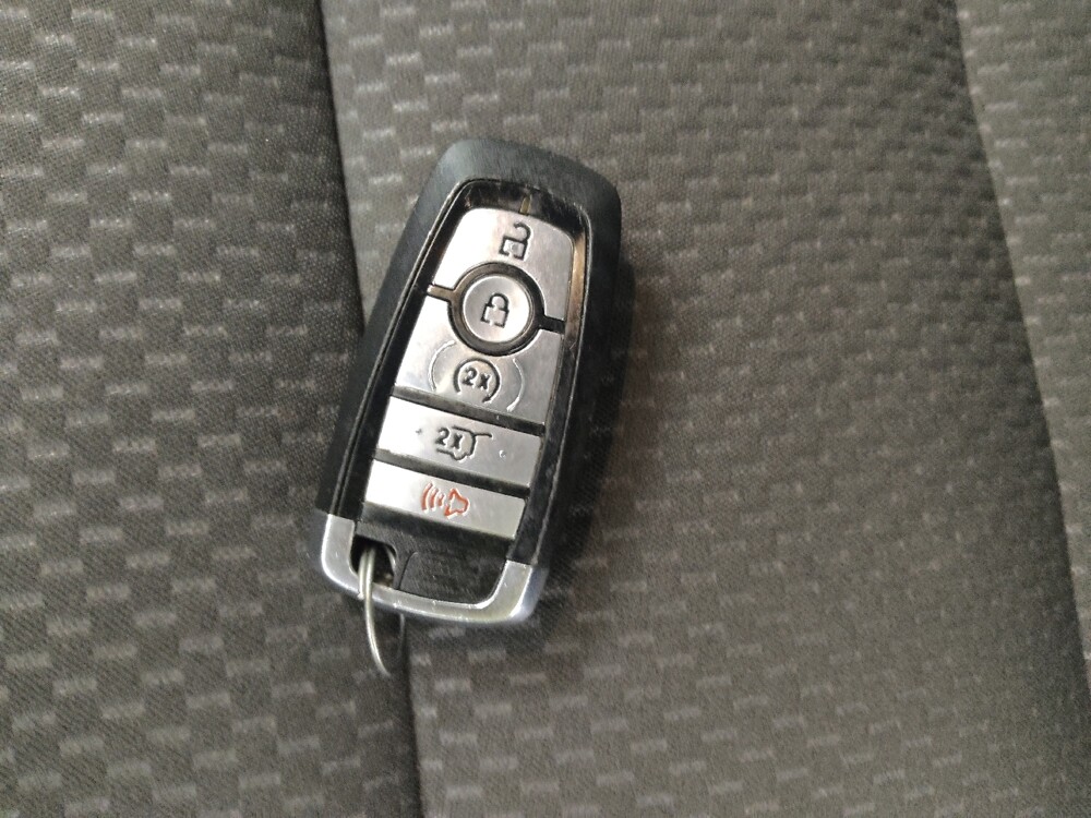 2023 Ford Escape in St. Louis, MO 63136 - 18119988 32