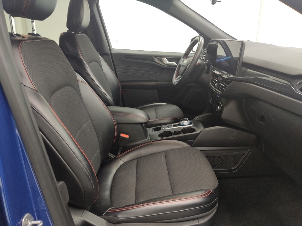 2023 Ford Escape in St. Louis, MO 63136 - 18119988 21
