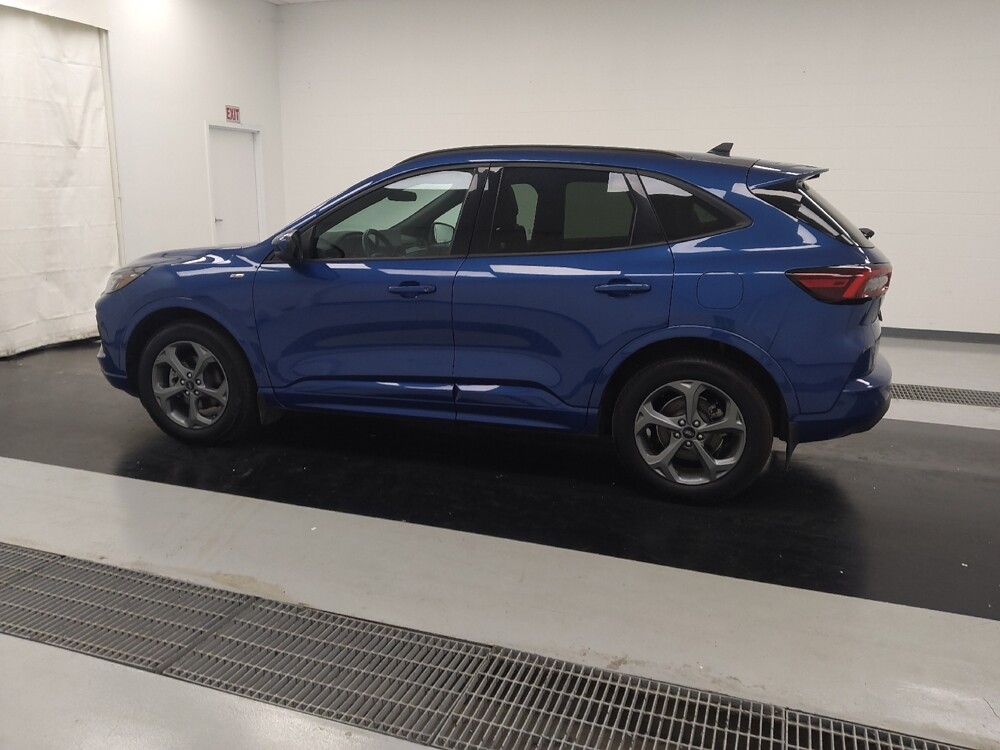 2023 Ford Escape in St. Louis, MO 63136 - 18119988 3