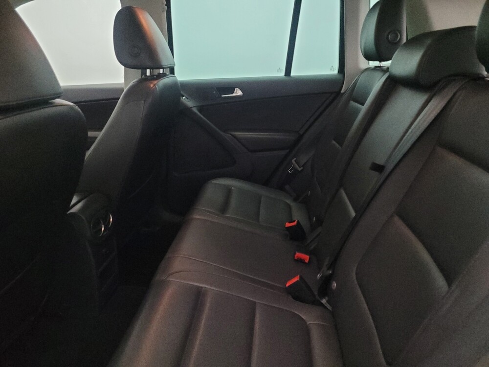 2013 Volkswagen Tiguan in Pittsburgh, PA 15236 - 18119989 18