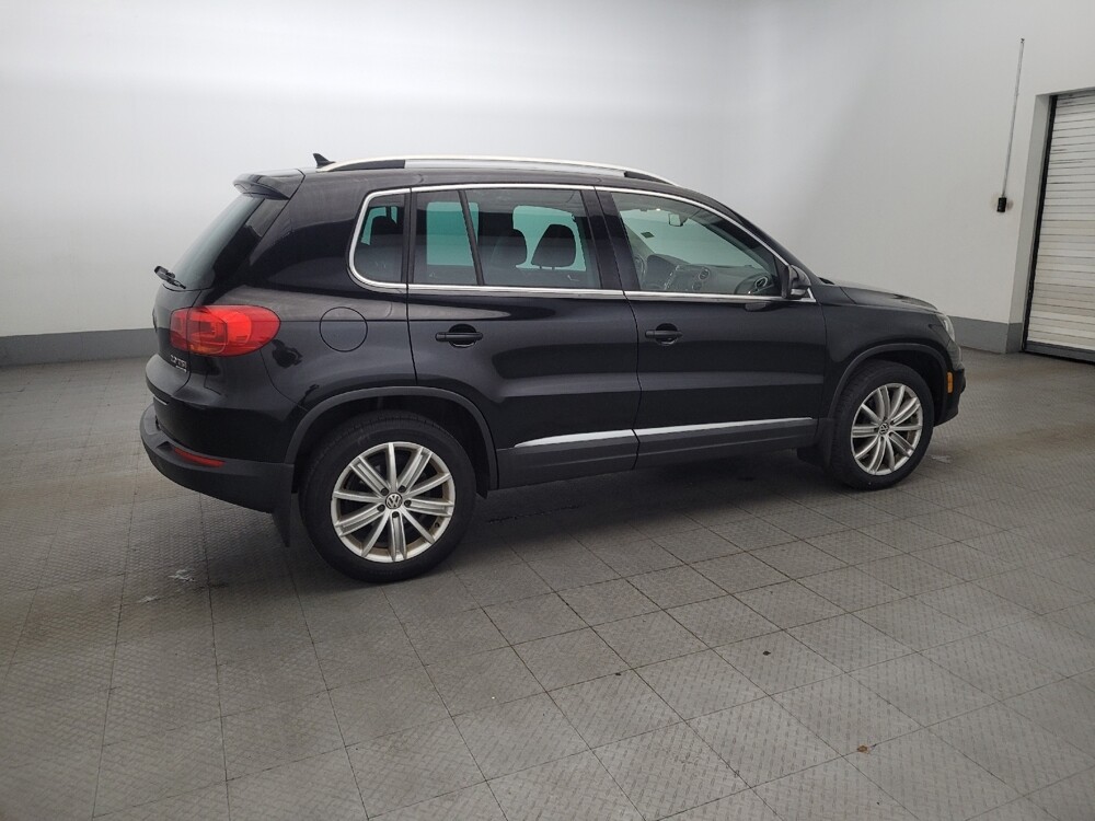 2013 Volkswagen Tiguan in Pittsburgh, PA 15236 - 18119989 10