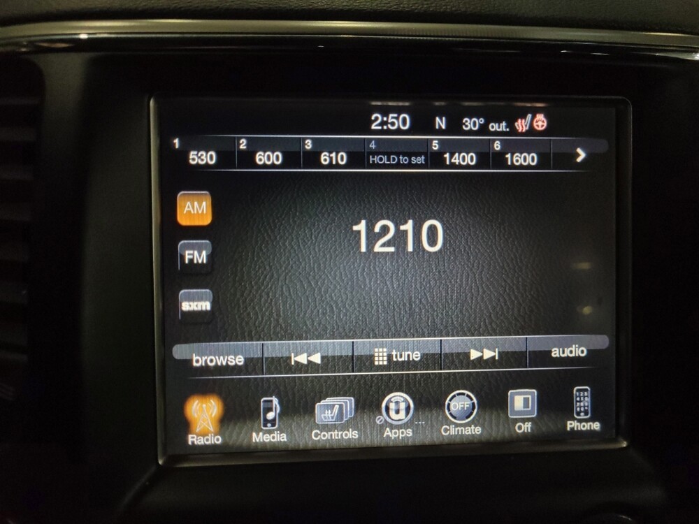 2017 Jeep Grand Cherokee in Pittsburgh, PA 15236 - 18119990 25